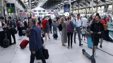 Fransa'da hükümet enerji tasarrufu için tren seferlerini azaltmaya hazırlanıyor