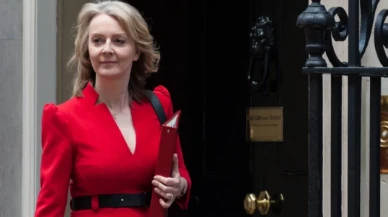 İngiltere'nin yeni başbakanı Liz Truss oldu