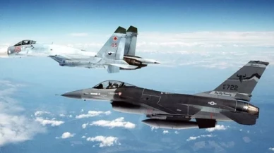 ABD savaş uçakları, Rus bombardıman uçaklarının önünü kesti