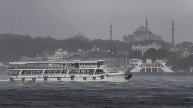 İstanbul'da deniz ulaşımına hava muhalefeti engeli