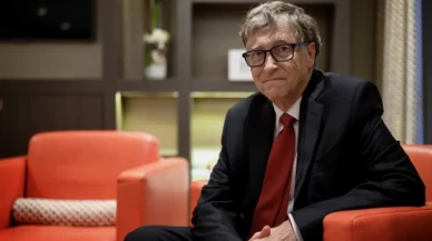 Bill Gates kullandığı cep telefonu modelini açıkladı