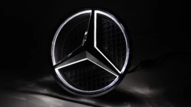 Mercedes-Benz'in satışları düştü