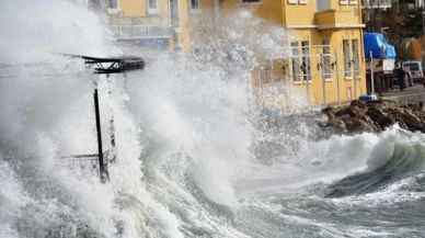 Meteoroloji'den denizde "fırtına" uyarısı