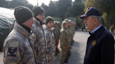 Bakan Akar, asker kışladan geç çıktı iddiasına yanıt verdi!