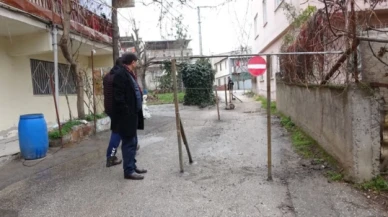 Bursa'da bir garip sokak: Giren geri çıkıyor