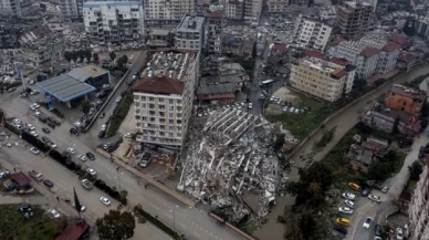 Depremde can kaybı 50 bin 96'ya yükseldi