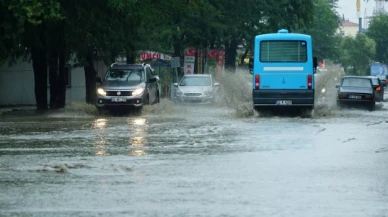 Meteoroloji'den "Trakya" için sağanak uyarısı!