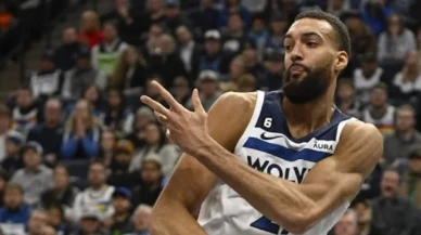 Takım arkadaşına yumruk atan Rudy Gobert özür diledi