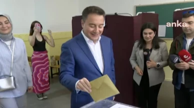 DEVA Partisi Lideri Ali Babacan, oyunu kullandı 