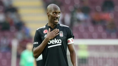 Atiba Hutchinson'dan futbola veda