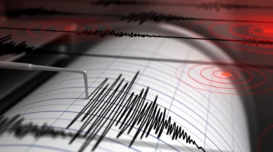 7,4 büyüklüğünde deprem! Tsunami uyarısı verildi!