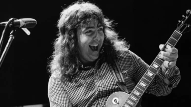 Efsane grup Whitesnake'in gitaristi Bernie Marsden hayatını kaybetti