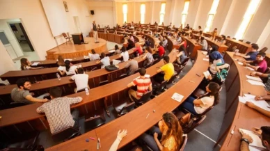 YKS'de açık öğretim yüzde yüz doldu: Tıp, hukuk, mimarlık, mühendislik bölümleri boş kaldı