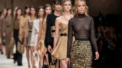 Ünlü giyim markası Balmain'in Paris Moda Haftası'nda sergileyeceği koleksiyonu çalındı