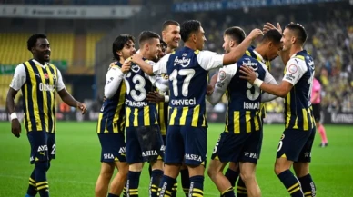 Fenerbahçe konuk ettiği Çaykur Rizespor'u 5-0 mağlup etti