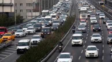 İstanbul'da trafiğe kapatılan yollar açıldı