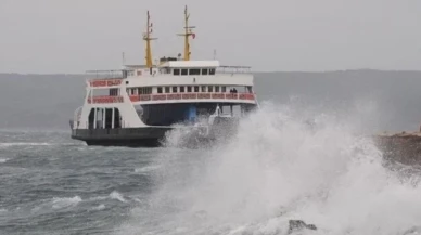 Bozcaada ve Gökçeada'ya feribot seferleri iptal edildi