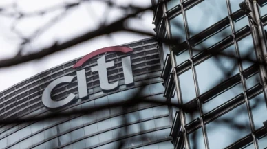 Citigroup yüzlerce üst düzey yöneticisini işten çıkardı