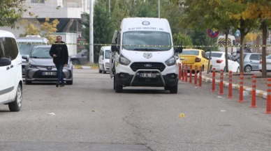 Şanlıurfa'da emniyet önünde silahlar konuştu: 1 ölü, 2 yaralı