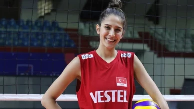 Japonya'da forma giyen milli voleybolcu Derya Cebecioğlu, 7.4'lük depreme yakalandı