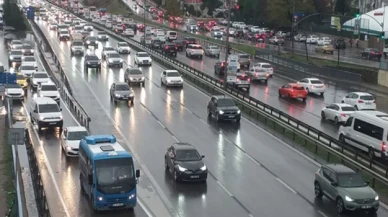 İstanbul'da trafik yoğunluğu yüzde 81'e çıktı