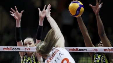 Fenerbahçe Opet ile Eczacıbaşı Dynavit, Kupa Voley finalinde karşı karşıya geliyor