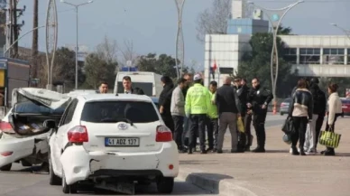 İzmit'te 7 aracın karıştığı zincirleme trafik kazası: 1'i çocuk 5 yaralı