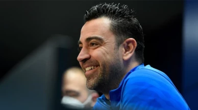 Fikrini değiştirdi: Xavi Hernandez, 1 yıl daha Katalan ekibinde