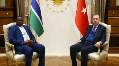 Cumhurbaşkanı Erdoğan, Gambiya Cumhurbaşkanı Barrow ile telefon görüşmesi gerçekleştirdi