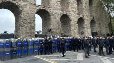 İçişleri Bakanı Yerlikaya'dan 1 Mayıs'ta görev alan İstanbul polislerine teşekkür: "Sizlerle iftihar ediyorum"