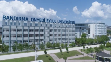 Bandırma Üniversitesi mezuniyet töreninde topuklu ayakkabı yasağı