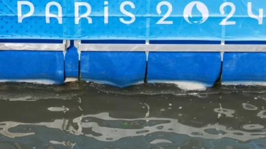 Paris Olimpiyatları: Seine Nehri’ndeki kirlilik, triatlon yüzme yarışının ertelenmesine neden oldu