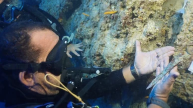 Antalya’daki su altı kazısında, Girit-Minos uygarlığına ait 3 bin 600 yıllık tunç hançer bulundu