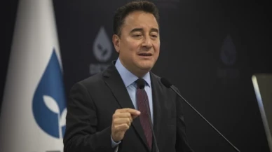 Ali Babacan'dan kritik birleşme açıklaması: "Gelecek Partisi ile görüşmelerimiz var"