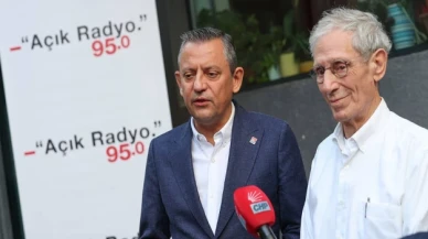 CHP lideri Özgür Özel, Açık Radyo’yu ziyaret etti: “Açık Radyo yeniden açılacak”