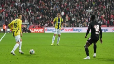 Samsunspor ile Fenerbahçe 2-2 berabere kaldı