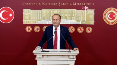 CHP’li Karabat, Ahmet Özer hakkında konuştu: AKP'yle seminer verirken ‘devlet adamı’ydı CHP'den seçildi ‘terörist’ yaptılar