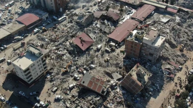 Deprem bölgelerinde bazı alacaklar yeniden yapılandırıldı