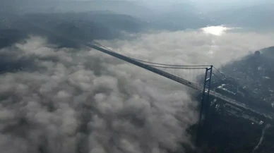 İstanbul Boğazı'nda gemi trafiği sis nedeniyle durduruldu