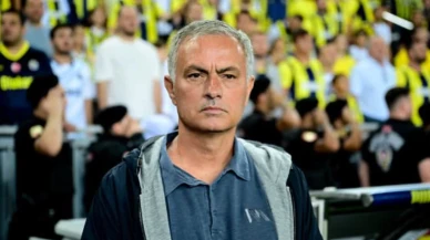 Mourinho'ya UEFA’dan ceza