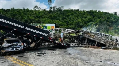 Brezilya'da zincirleme trafik kazası: 38 kişi hayatını kaybetti