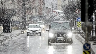 İstanbul'un o ilçelerinde kar yağışı başladı!