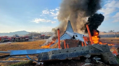 Güney Kore'de uçak kazası: Çok sayıda kişi hayatını kaybetti