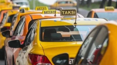 Yolcusuna bıçak çeken taksici trafikten men edildi