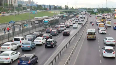 İstanbul’da hangi yollar trafiğe kapalı? Valiliğin gösteri yasağı kararının ardından kapalı ve açık yollar