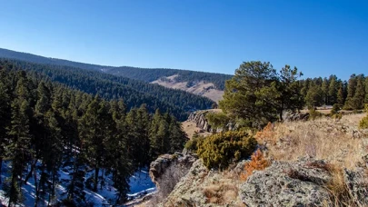 Erzurum'daki Arabakırığı Kanyonu bozulmamış doğasıyla dağcıların rotasında