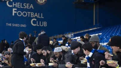 Chelsea, stadında iftar vererek bir ilke imza attı