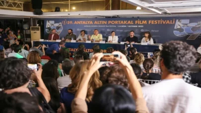 59. Antalya Altın Portakal Film Festivali’nde ”Kurak Günler” filmi izleyiciyle buluştu