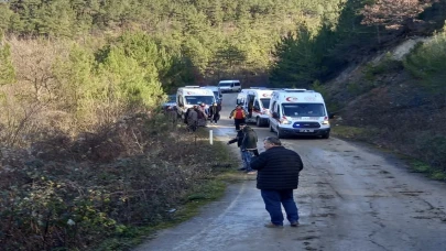 Sinop’ta ormanlık alana devrilen otomobildeki 5 kişi yaralandı