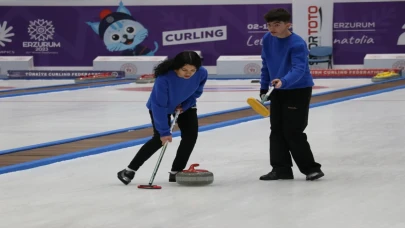 Erzurum’da EİT 2025’te curling branşında Kuzey Yamacı SK birinci oldu